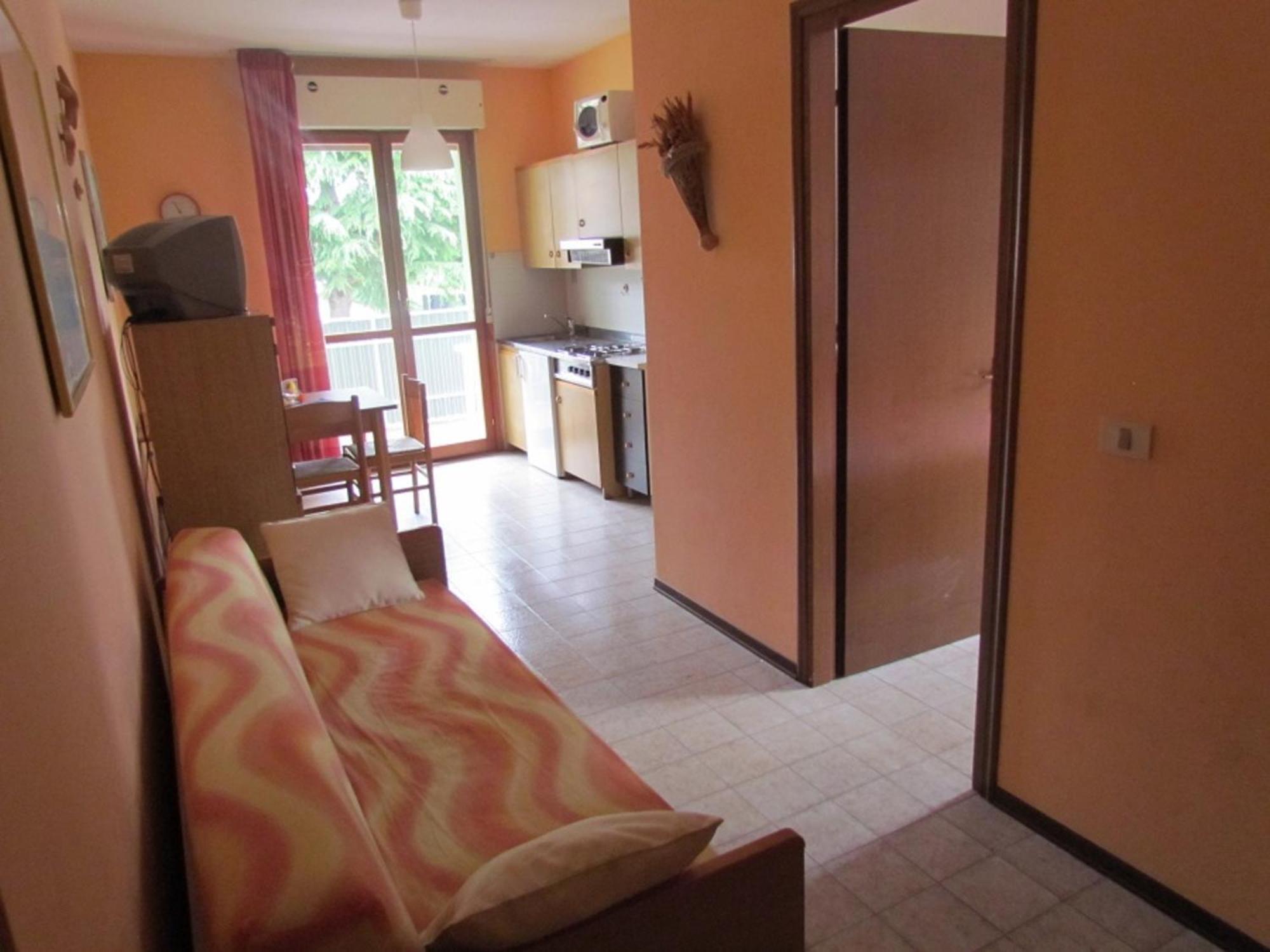 Flat In A With Pools And Tennis Courts *