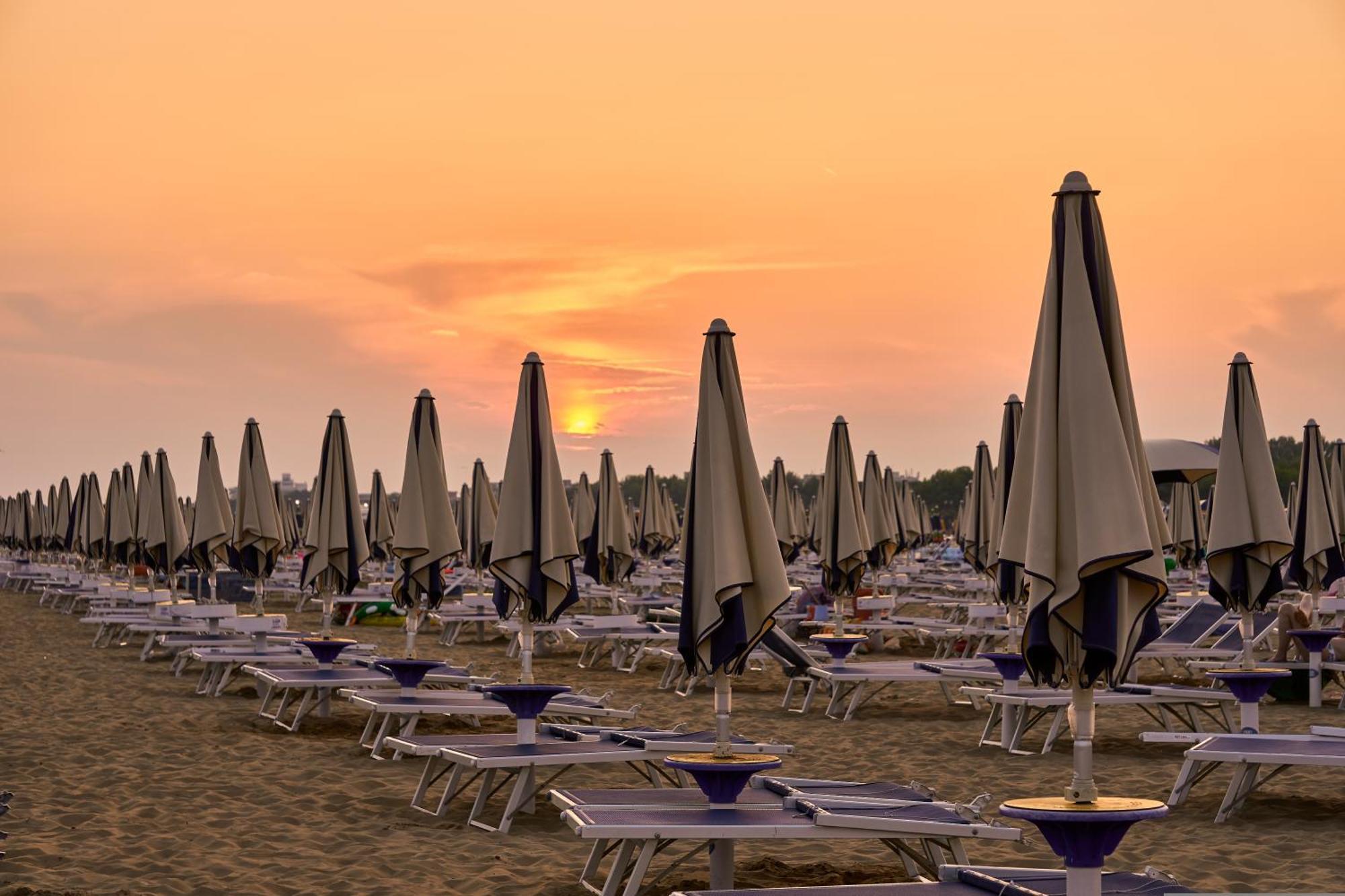 Flat In A With Pools And Tennis Courts * Bibione